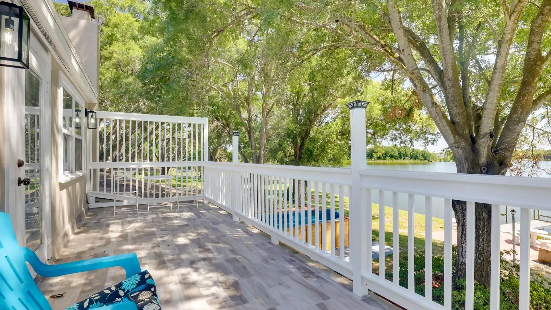 펜션 Spacious Tampa Home With Pool On Bellows Lake!